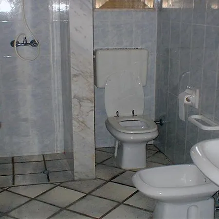 Villeriunite - Ginestra