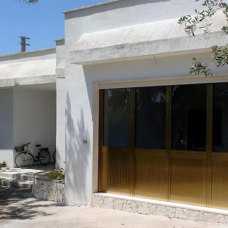 Villeriunite - Ginestra Dom wakacyjny *