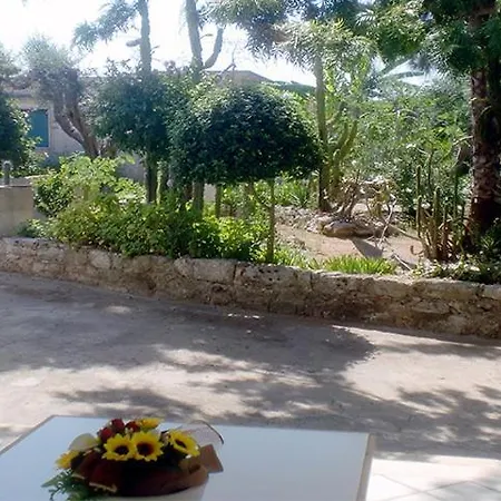 Villeriunite - Ginestra Dom wakacyjny Gallipoli