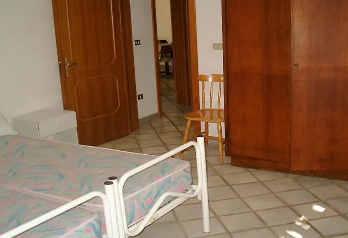 Villeriunite - Ginestra