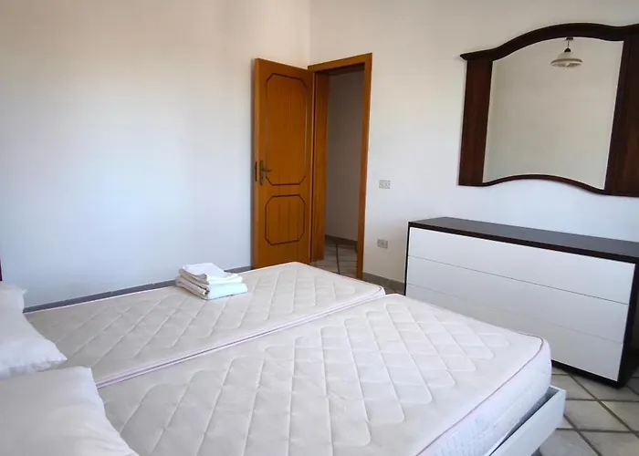 Villeriunite - Ginestra *